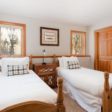 Mason By Avantstay Sleeps 16 Modern Mountain Escape W Hot Tub بارك سيتي المظهر الخارجي الصورة