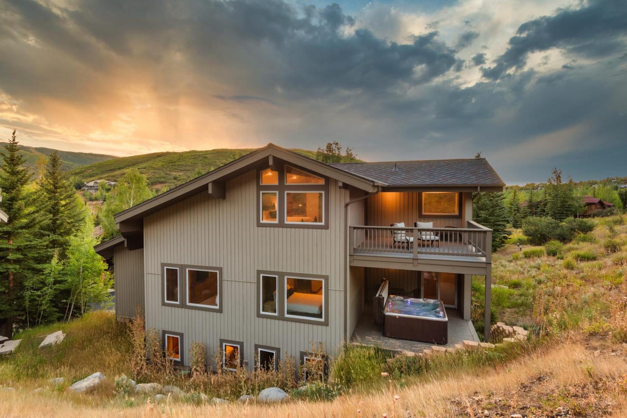 Mason By Avantstay Sleeps 16 Modern Mountain Escape W Hot Tub بارك سيتي المظهر الخارجي الصورة
